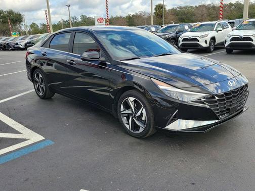 2023 Hyundai ELANTRA HEV Limited