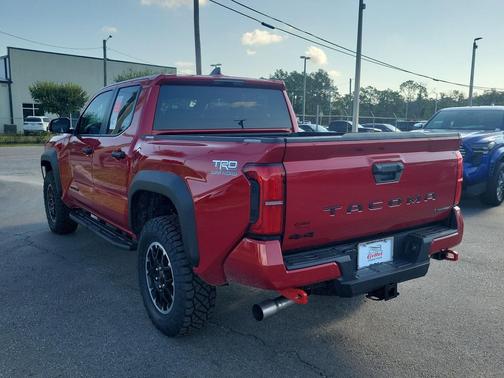 2025 Toyota Tacoma TRD Off Road