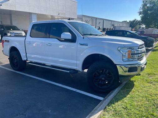 White Platinum Clearcoat Metallic 2019 Ford F-150 Lariat