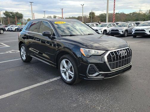 2021 Audi Q3 45 S line Premium