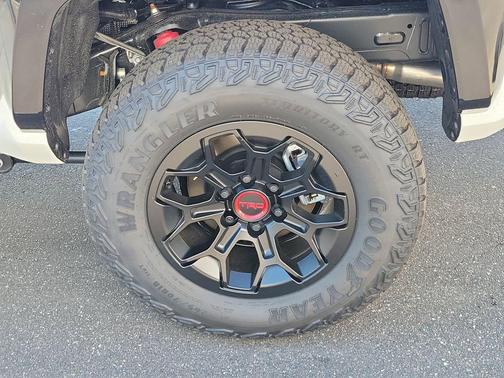 2025 Toyota Tacoma TRD Pro