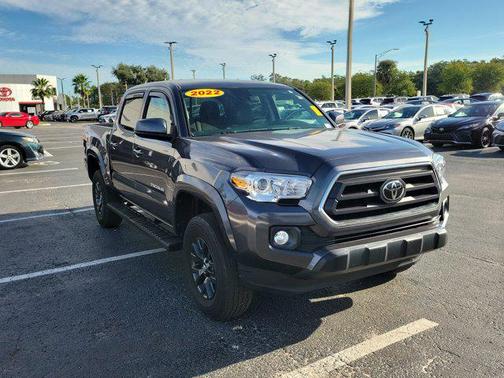 2022 Toyota Tacoma SR5