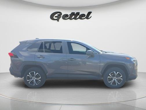 Magnetic Gray Metallic 2022 Toyota RAV4 LE