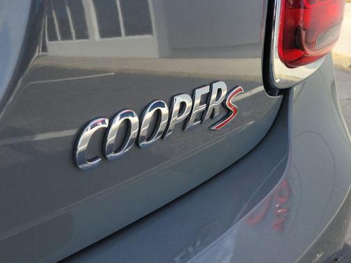 2023 MINI Hardtop Cooper S