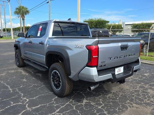 2025 Toyota Tacoma TRD Off Road