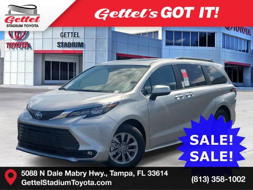2025 Toyota Sienna XLE 8 Passenger