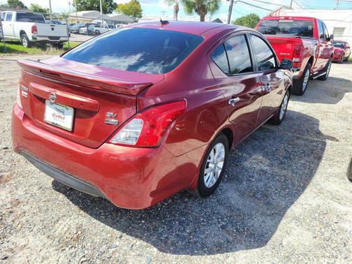 2017 Nissan Versa 1.6 SV