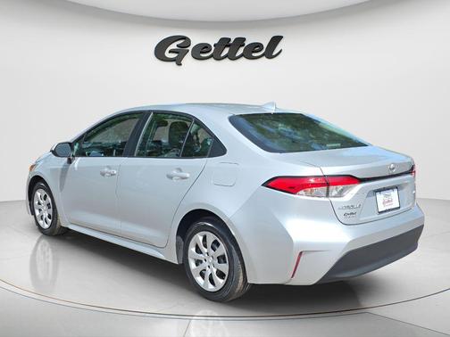 Classic Silver Metallic 2024 Toyota Corolla LE