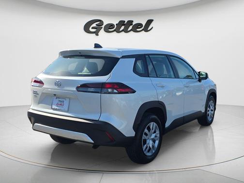 Wind Chill Pearl 2026 Toyota Corolla Cross L