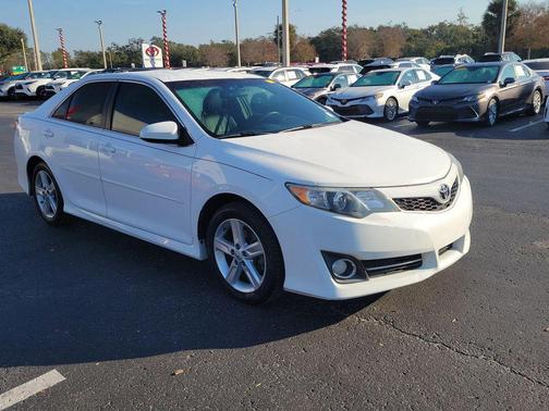 2012 Toyota Camry SE