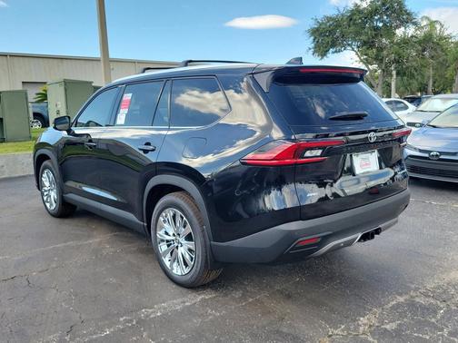 2025 Toyota Grand Highlander Platinum