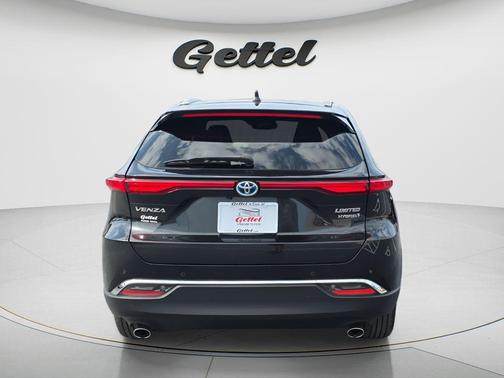 Celestial Black 2022 Toyota Venza Limited
