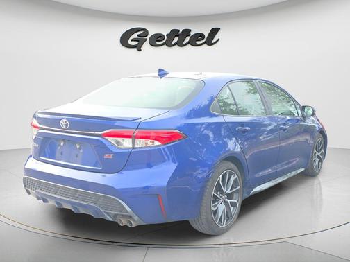 Blue Crush Metallic 2021 Toyota Corolla SE