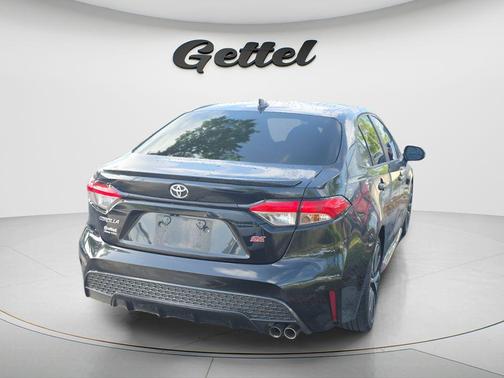 Black Sand Pearl 2020 Toyota Corolla SE