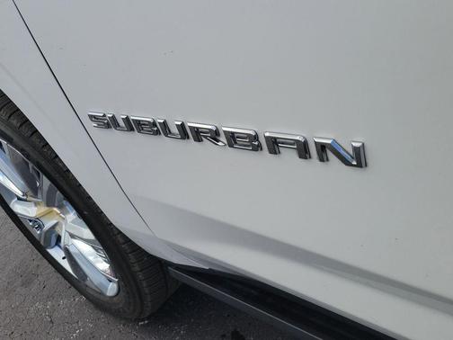 2021 Chevrolet Suburban 2WD High Country