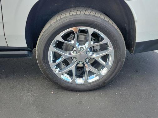 2021 Chevrolet Suburban 2WD High Country