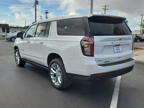 2021 Chevrolet Suburban 2WD High Country