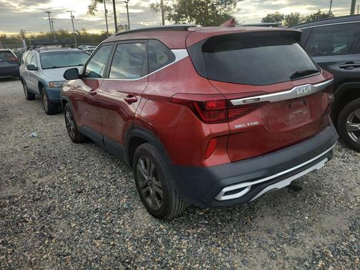 2022 Kia Seltos S