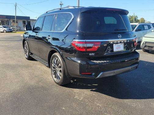 2022 Nissan Armada Platinum 2WD