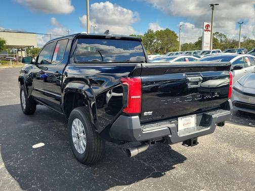 2025 Toyota Tacoma SR