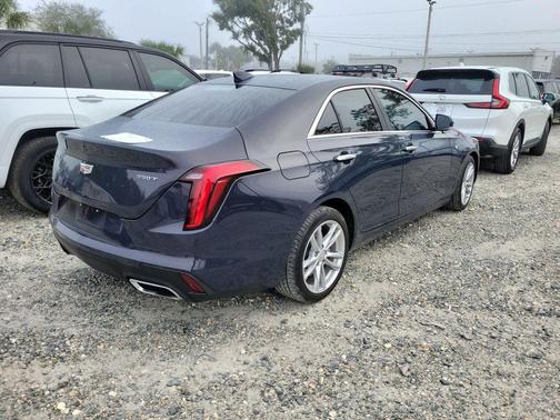 2024 Cadillac CT4 Luxury