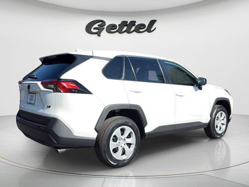 Ice Cap 2024 Toyota RAV4 LE