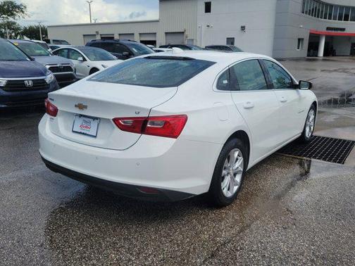2024 Chevrolet Malibu FWD 1LT