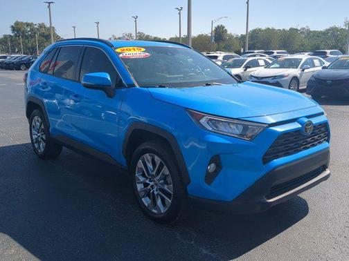 2019 Toyota RAV4 XLE Premium