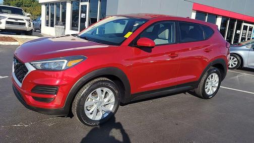 2021 Hyundai TUCSON SE