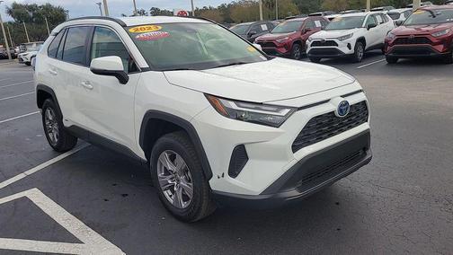 2023 Toyota RAV4 Hybrid XLE