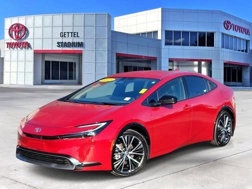 2025 Toyota Prius XLE