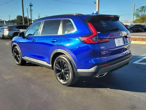 2023 Honda CR-V Hybrid Sport Touring AWD