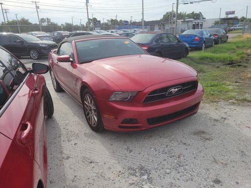 2013 Ford Mustang V6 Premium
