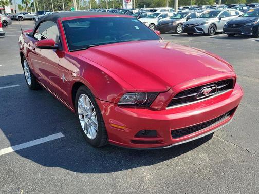 2013 Ford Mustang V6 Premium