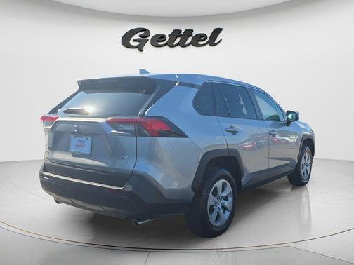 Silver Sky Metallic 2024 Toyota RAV4 LE