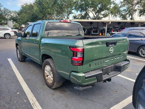 2023 Nissan Frontier SV