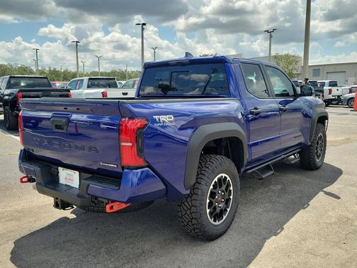 2025 Toyota Tacoma TRD Off Road