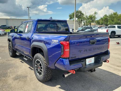 2025 Toyota Tacoma TRD Off Road