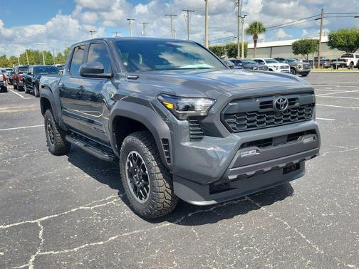 2025 Toyota Tacoma TRD Off Road