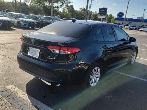 2023 Toyota Corolla Hybrid SE