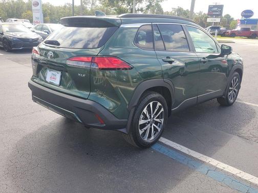 2023 Toyota Corolla Cross XLE
