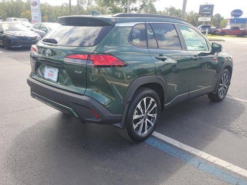 2023 Toyota Corolla Cross XLE