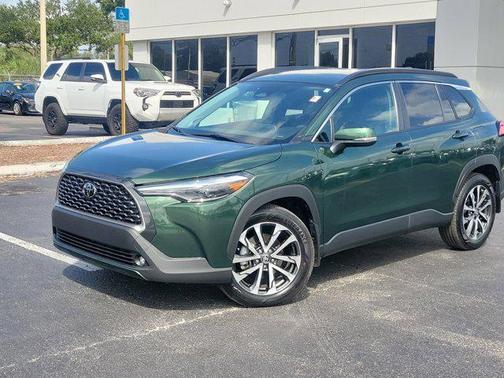 2023 Toyota Corolla Cross XLE