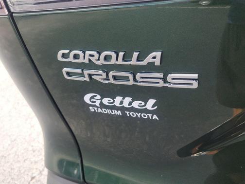 2023 Toyota Corolla Cross XLE