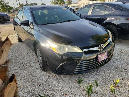 2015 Toyota Camry LE