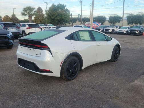 2026 Toyota Prius LE