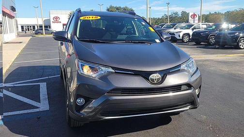 2018 Toyota RAV4 XLE