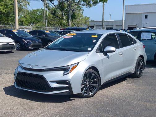 2024 Toyota Corolla SE