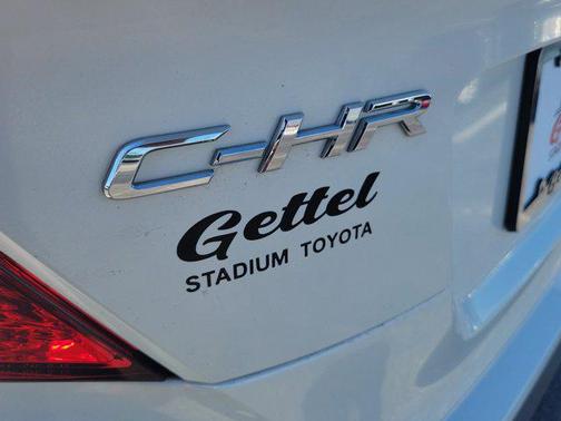 2020 Toyota C-HR LE