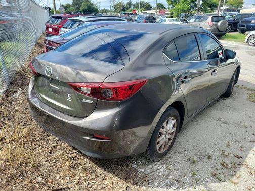2016 Mazda Mazda3 i Sport